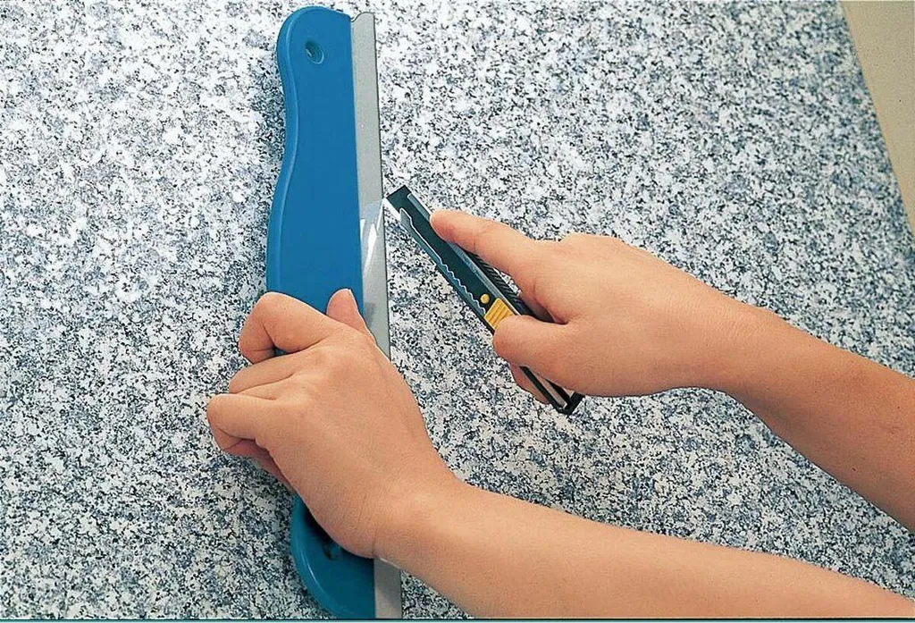 Cutter Olfa 12,5mm Acciaio Inox Professionale | Taglierina Precisione Nero