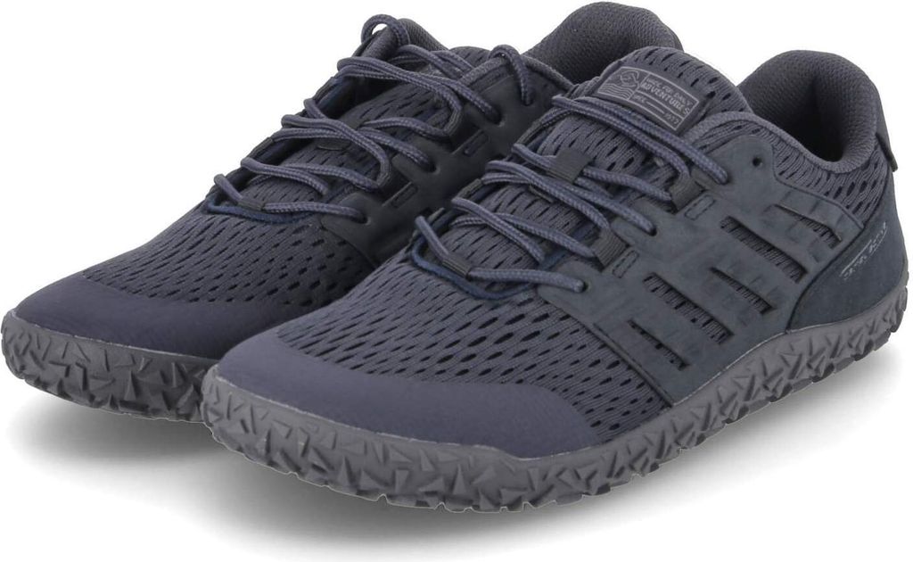 A pair of dark blue athletic shoes with a mesh upper and a textured sole, presented on a white background.
