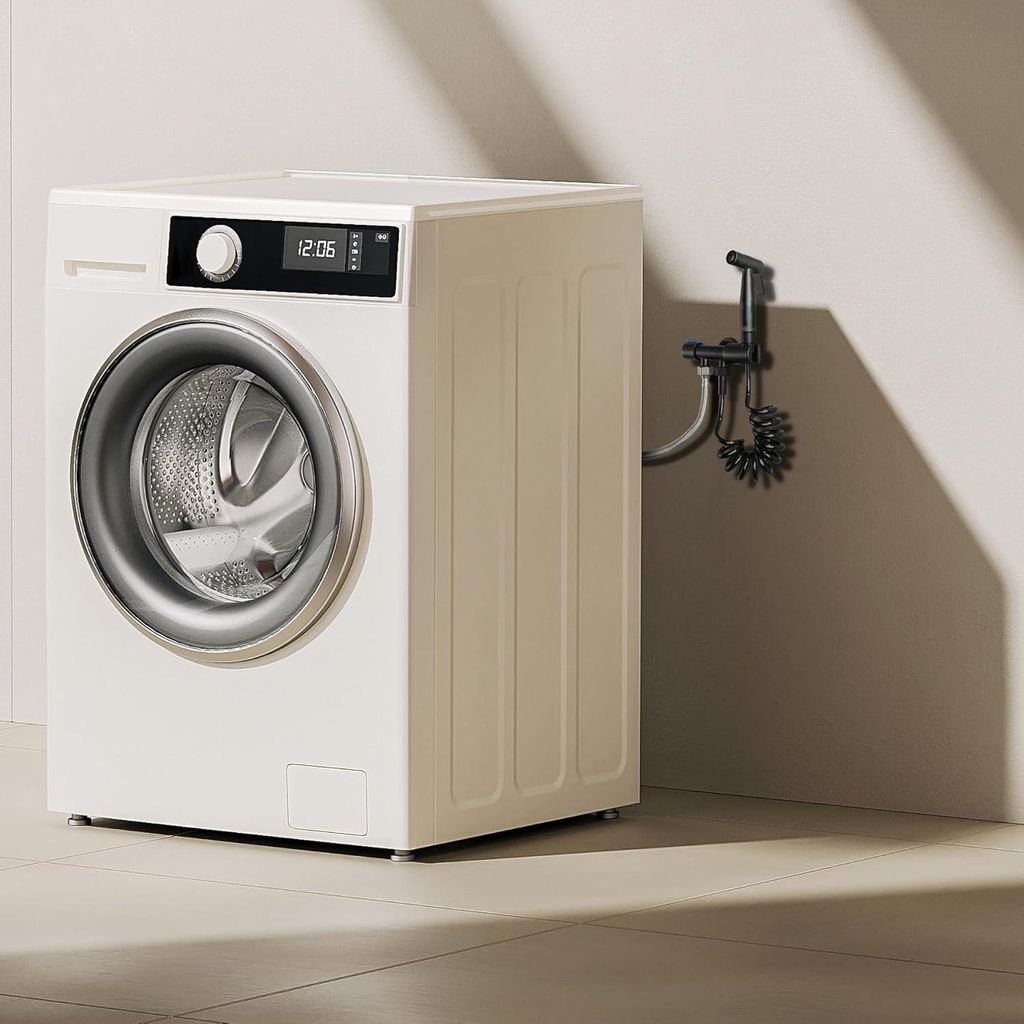 Handdusche für Bidet-Sprayer - Flexible Dusche mit Adapter - Matt Schwarz