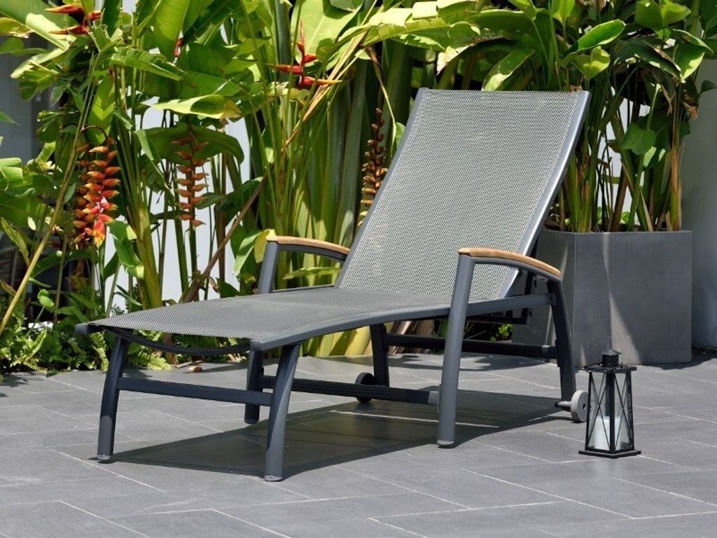 Mountfield Gartenliege Angela Deluxe 169x83,2x113,7cm Produktbild 