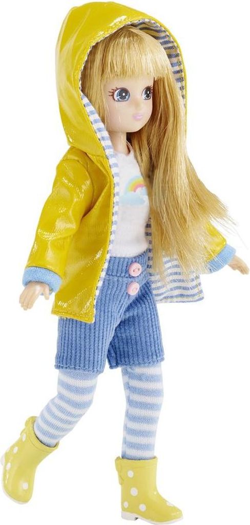 Lottie Puppe Muddy Puddles Regenjacke und Stiefel Spielzeug Produktbild 