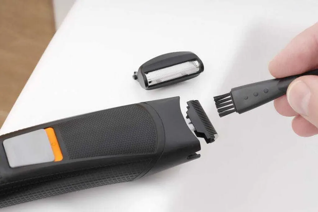 Trimmer Eldom USB Recensioni: Tagliabarba Professionale Silenzioso - 9
