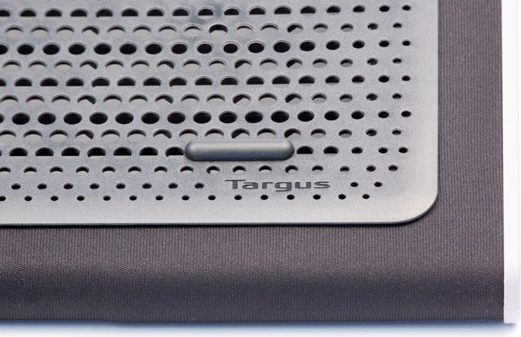 Tapis de Refroidissement Ergonomique Targus avec Double Ventilateurs USB