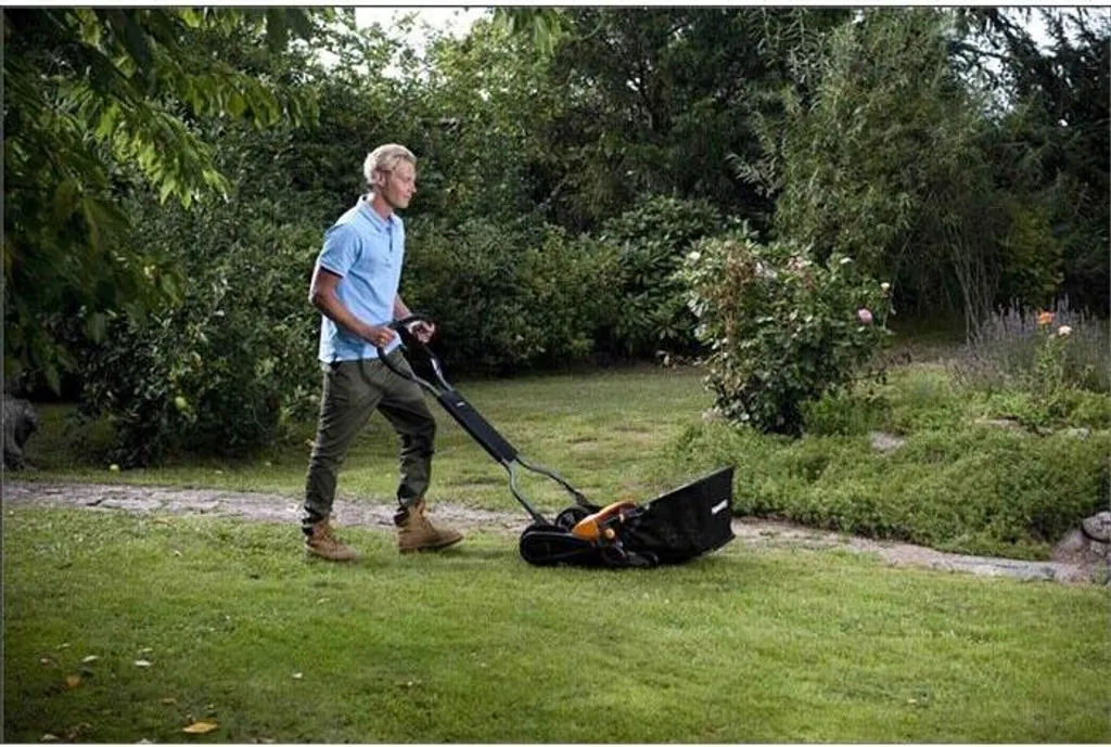 Fiskars StaySharp Max Grass Catcher 113883 | Design e Pulizia - 5