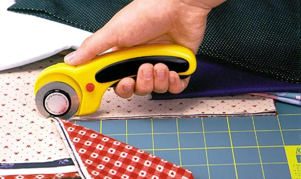 Cutter circulaire OLFA Deluxe pour découpe textile et patchwork pro - 5