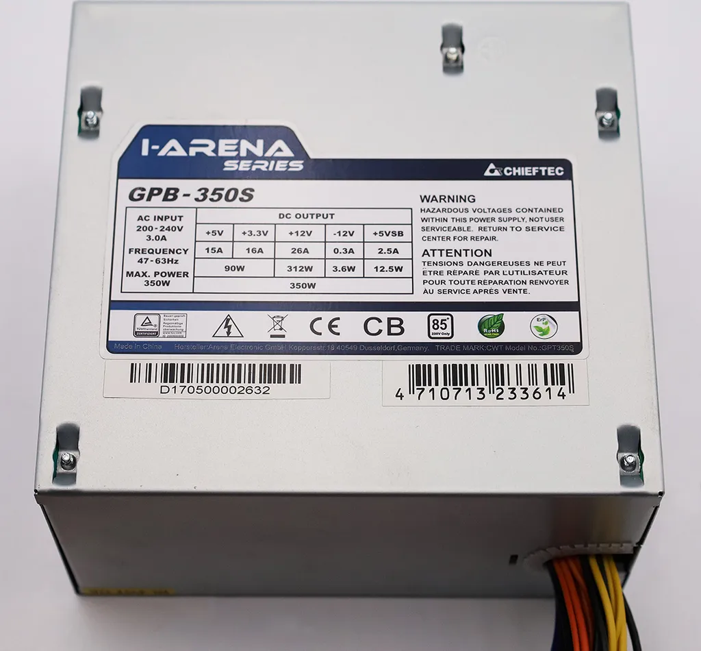 Chieftec GPB-350S Silver: Alimentatore 350W dal Sapore Classico - 8