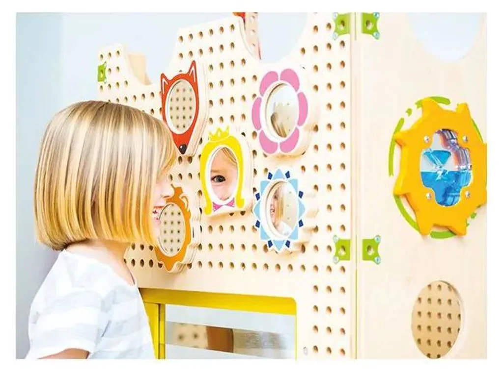 Accessoires muraux miroirs Plug It pour stimuler la conscience de soi