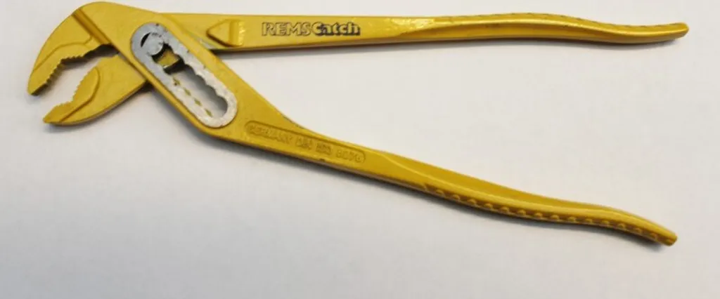 REMS Catch W 240 1 1/4 " No 116055 Pinze per pompe dell'acqua Chiave per tubi Wapu Idraulico