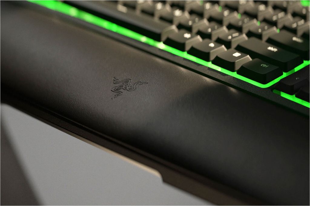 RAZER Ornata V2 Tastatur Schwarz (DEU Layout - QWERTZ) Produktbild 22