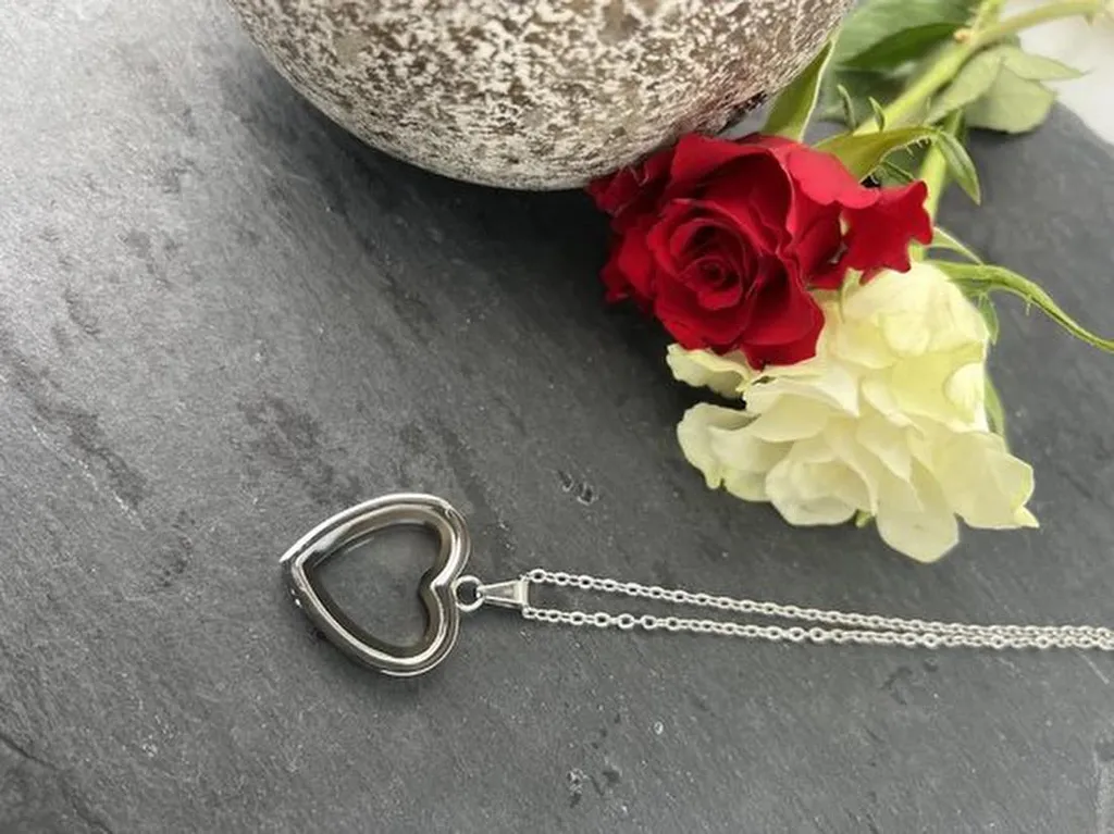 Collier Urne de Luxe avec Kit de Remplissage et Chaîne Acier 55cm - 7