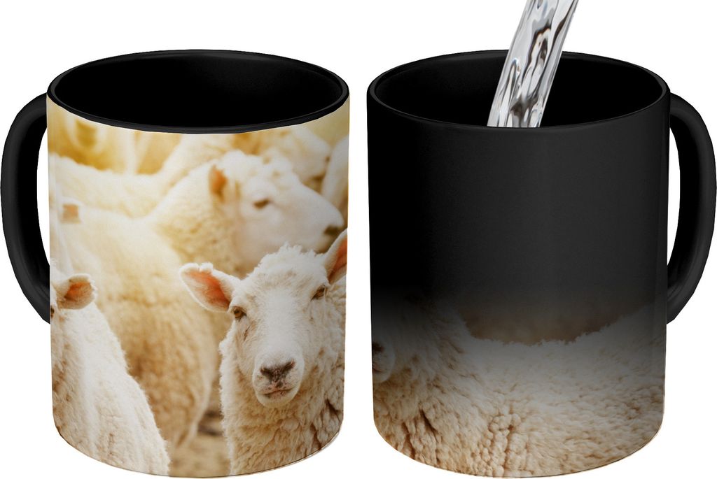 MuchoWow Zauber Tasse Zaubertasse Magic Schafe - Wolle - Weiß 350 ml Farbwechsel Becher Geschenk Geschenkidee - Magic-Tasse - Fototasse - Kerami...