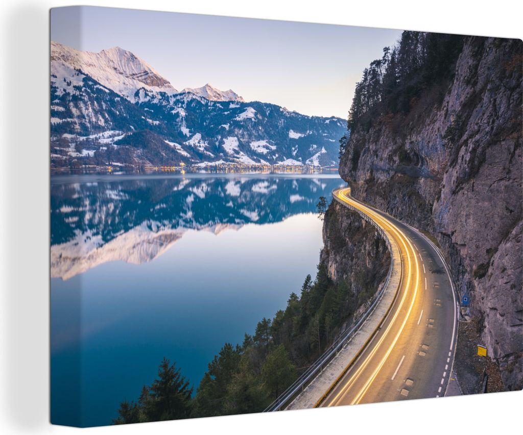 OneMillionCanvasses - Leinwandbilder - 140x90 cm, Straße am See, Wandbilder Kunstdruck Wanddekoration - Foto auf Leinwand - Gemälde auf Holzrahmen