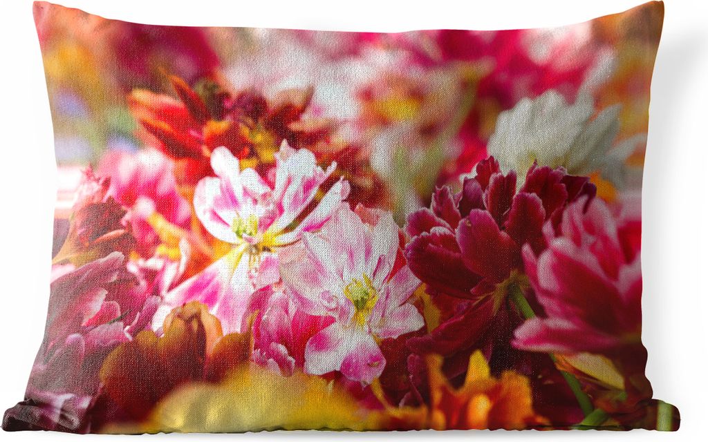 MuchoWow Outdoor Kissen - Mehrfarbige Tulpen - 50x30 cm - Wetterfest - Lounge Kissen - Sofa kissen - Wohnzimmer Dekoration
