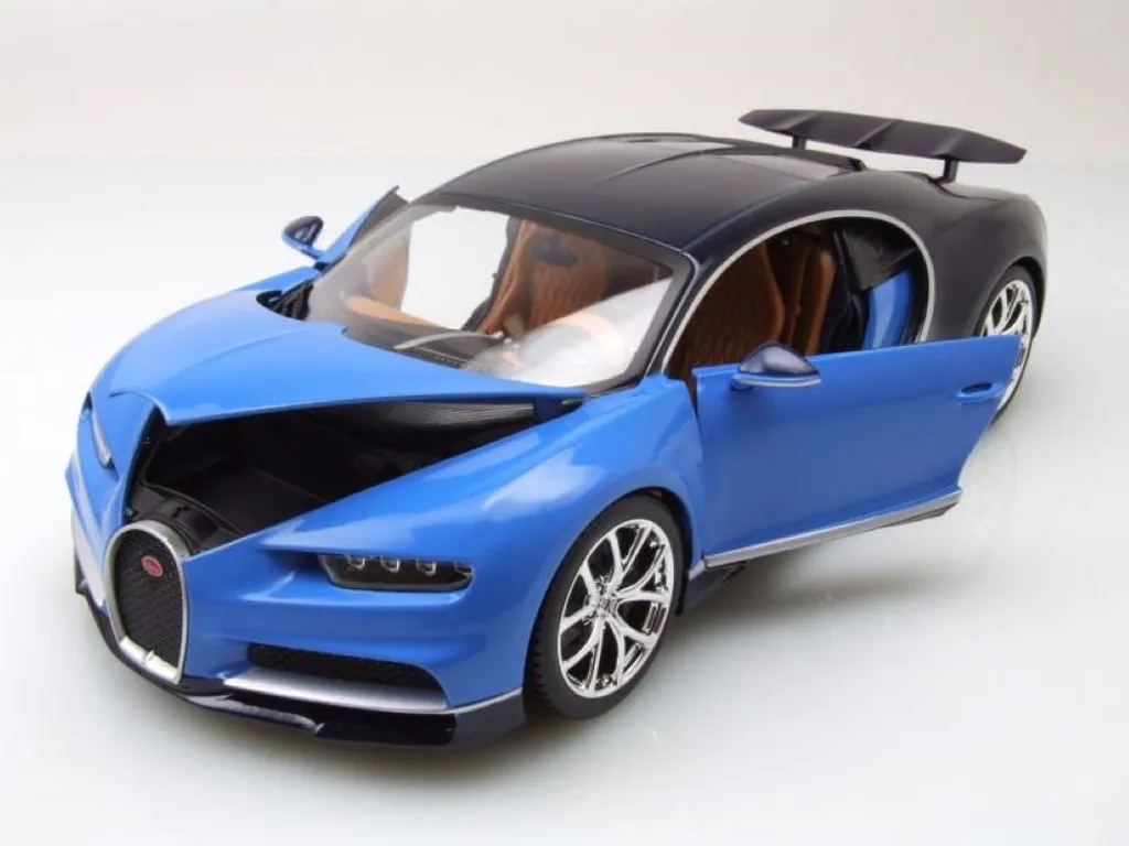 Bugatti Chiron Bburago 1:18 Plus Bleue - Finitions Détails et Portes Ouvrantes - 10