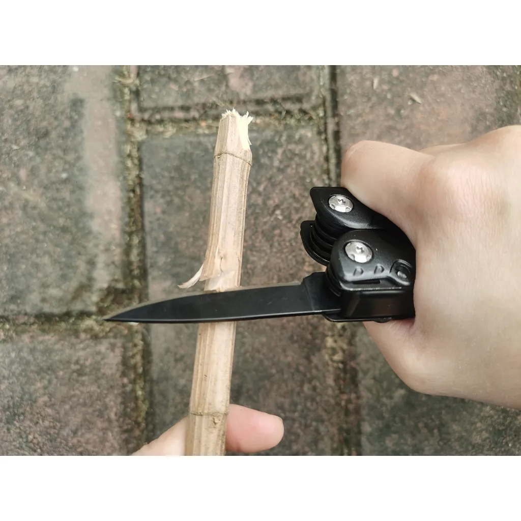 Couteau et pince multifonctions BT100903 BRILLIANT TOOLS robuste