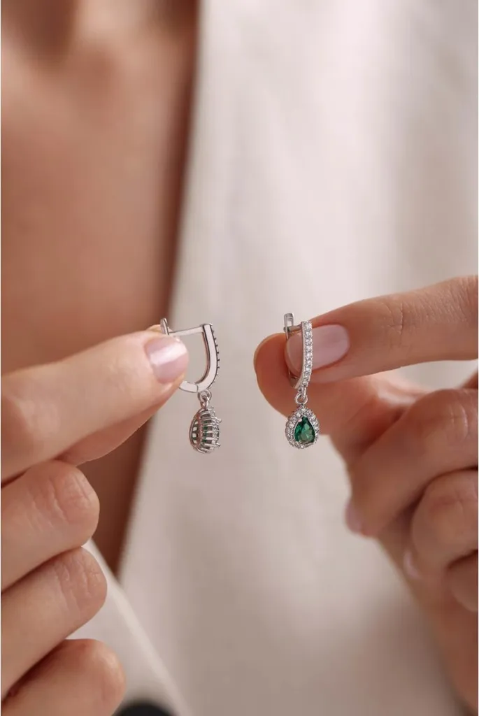 Boucles d'oreilles argent pendentif goutte vert rhodié et zircone