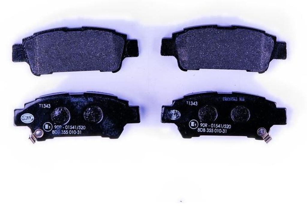Bremsbelagsatz mit Verschleißwarnung 16,5 mm HELLA für u.a. TOYOTA AVENSIS