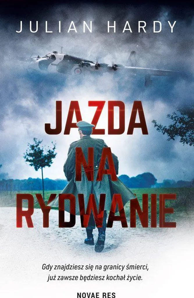 Sublimez votre Salon avec le Char JAZDA NA RYDWANIE Style Antique Chic