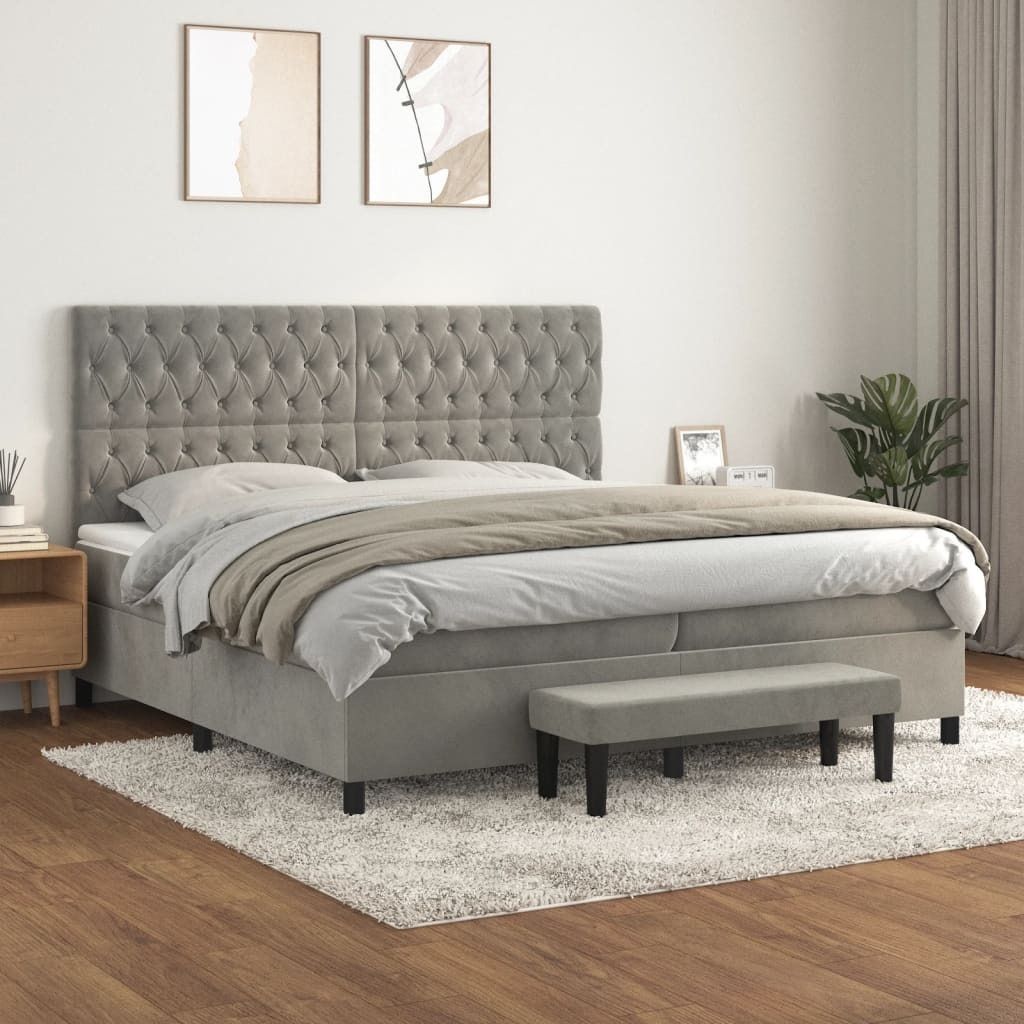 Boxspringbett mit Matratze Hellgrau 200x200 cm Samt , Klassische Betten Design 2024