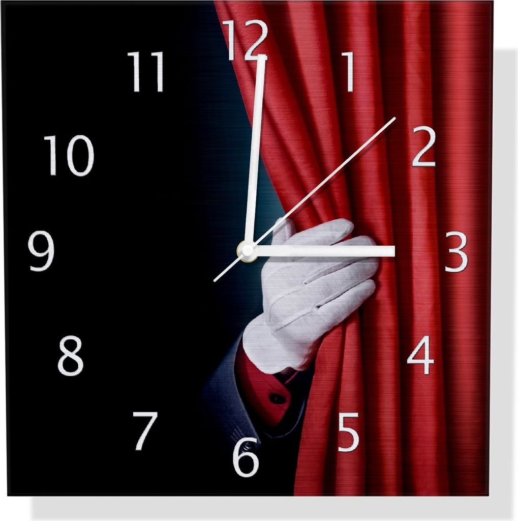 Wallario Design Wanduhr Vorhang auf für die Show Hand hinterm roten Vorhang aus Aluverbund, Größe 30 x 30 cm