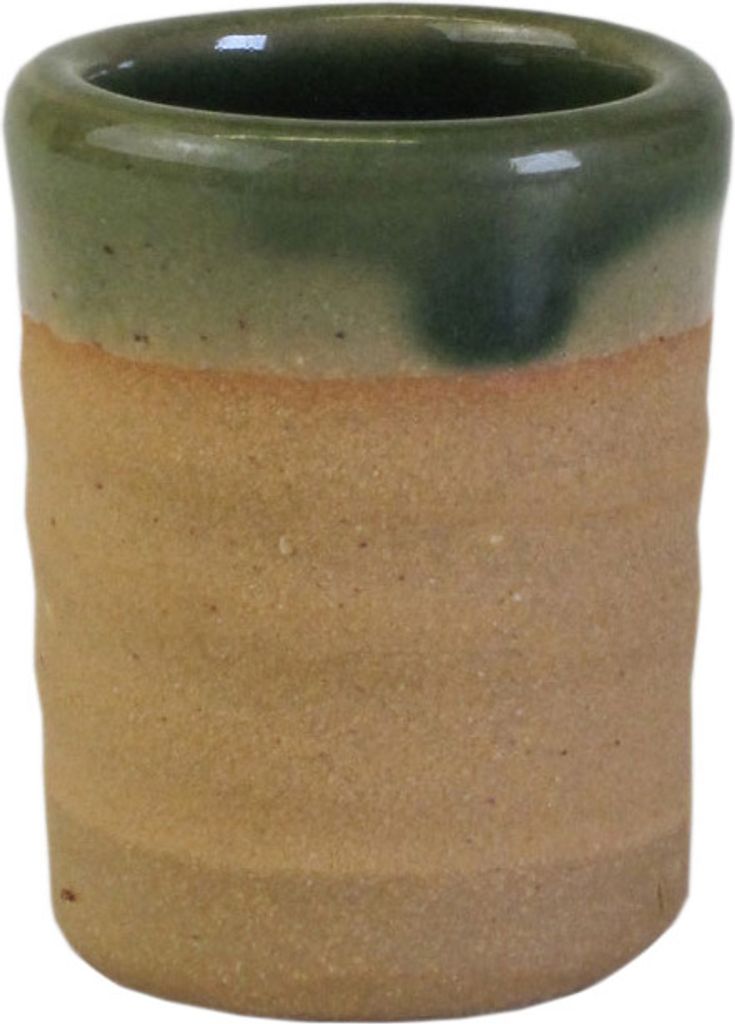 Historischer Schnapsbecher aus Ton, 2 cl
