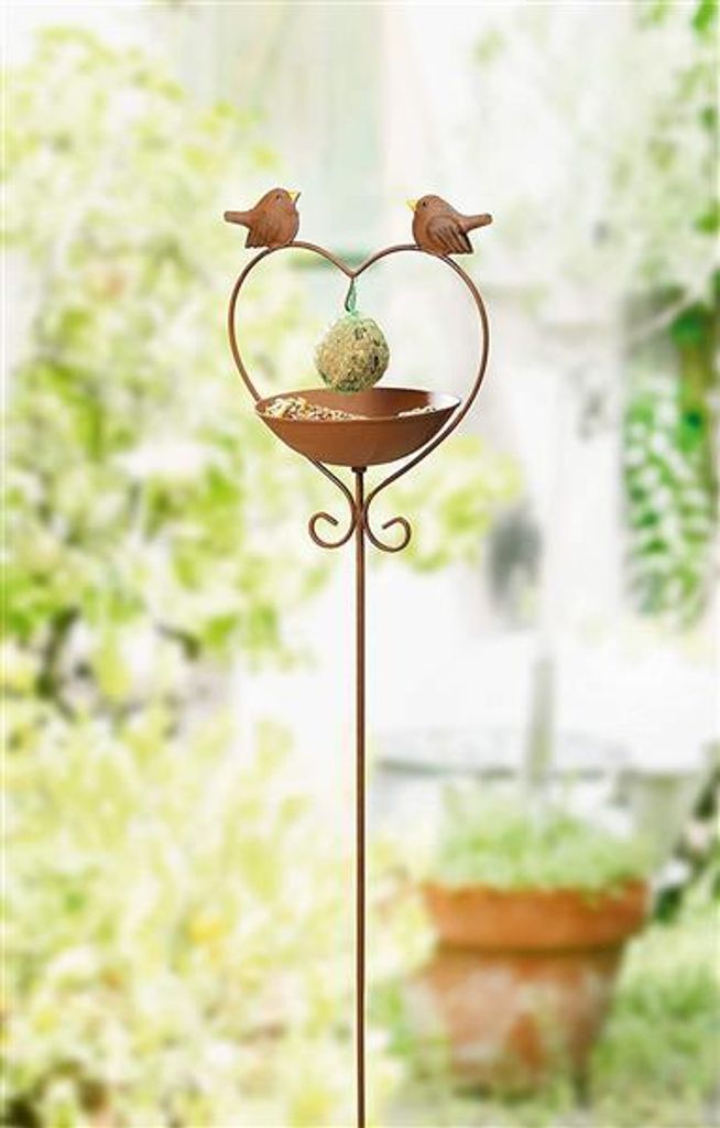 Vogeltränke "Herz" aus Metall in Rost Optik, 115 cm hoch, Gartenstecker, Dekostecker, Gartendeko für Draußen