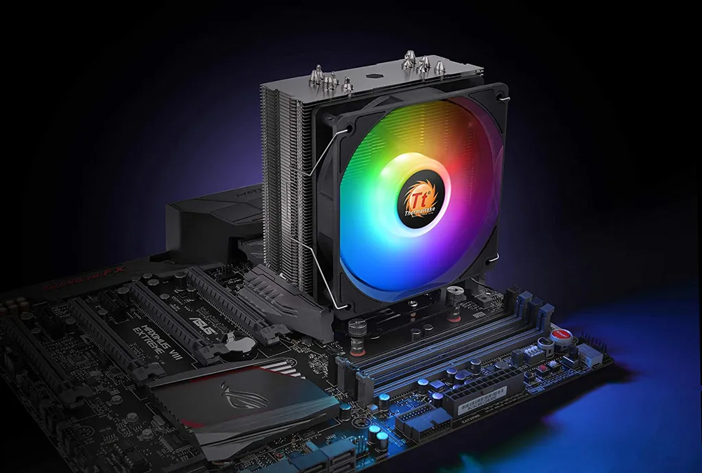 Thermaltake UX210 ARGB Lighting - Raffreddatore ad aria per processore - (per: LGA1156, LGA1366, LGA1155, LGA2011, LGA1150, LGA2011-3, LGA1151, LGA2066, LGA1200) - Presa in rame con alette di raffreddamento in alluminio - 120 mm - 12