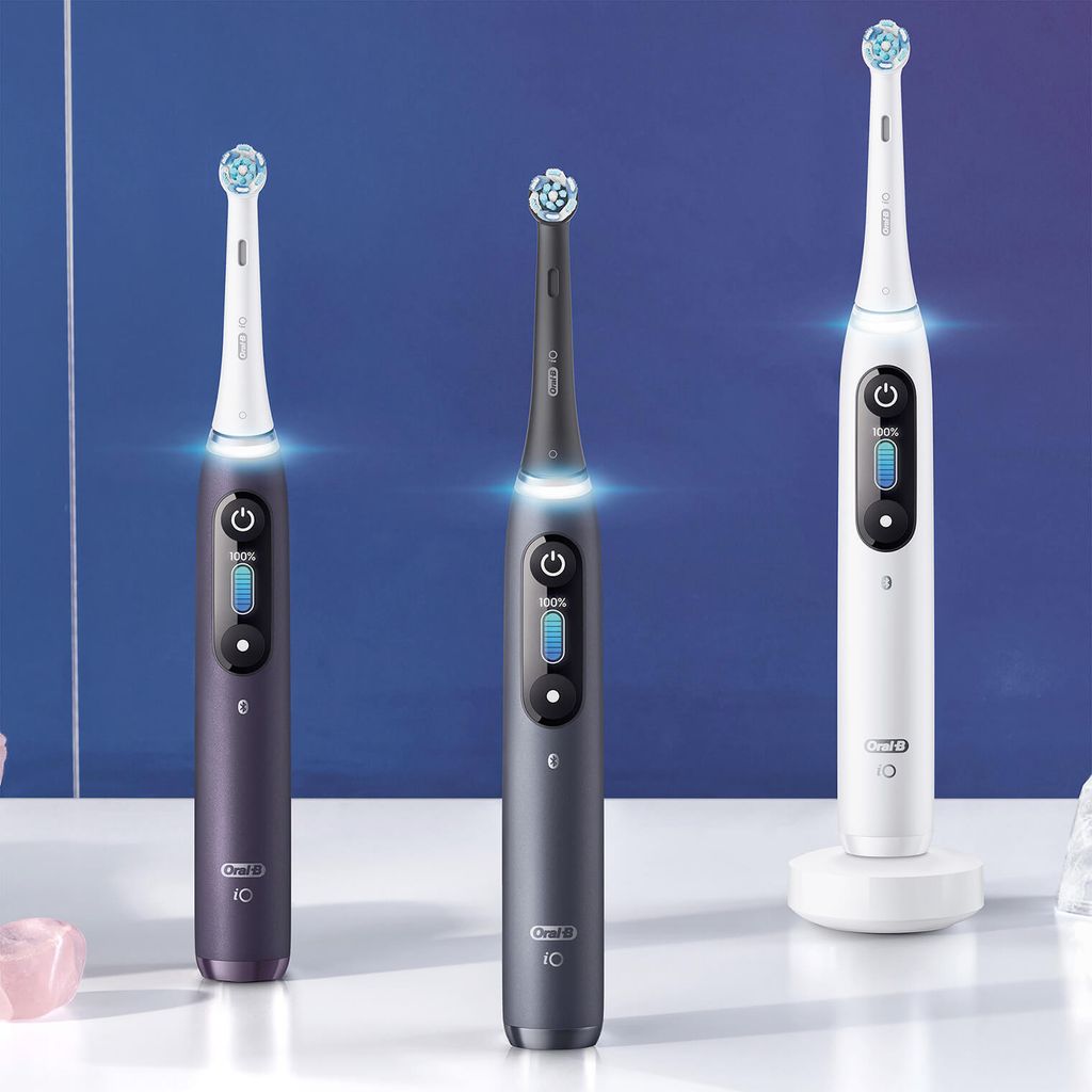 Oral-B iO 8 Duo Elektrische Zahnbürsten, Reiseetui, white Produktbild 8
