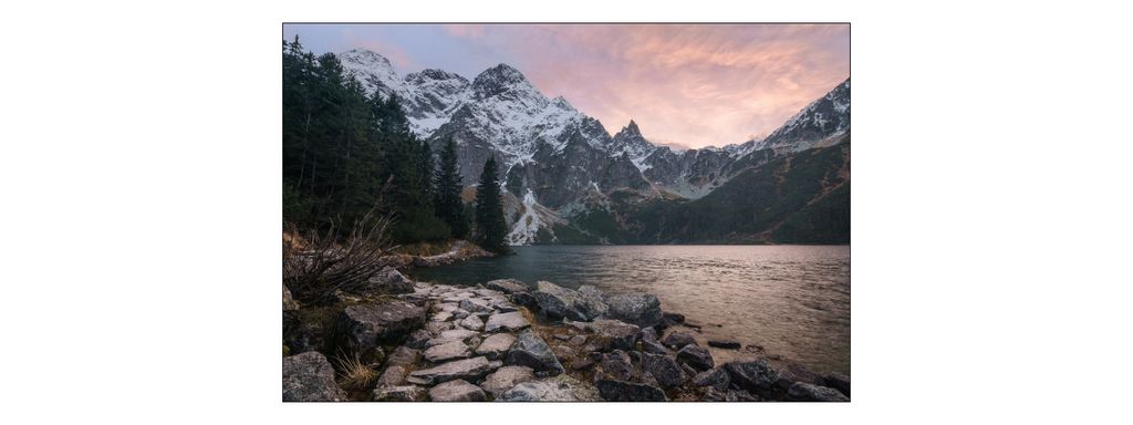 Muralo Fototapete Berglandschaft 270 (B) x 180 (H) cm Vlies Wand Tapete Gebirge Himmel Bäume Wohnzimmer Schlafzimmer moderne Wandbild Landschaft N...