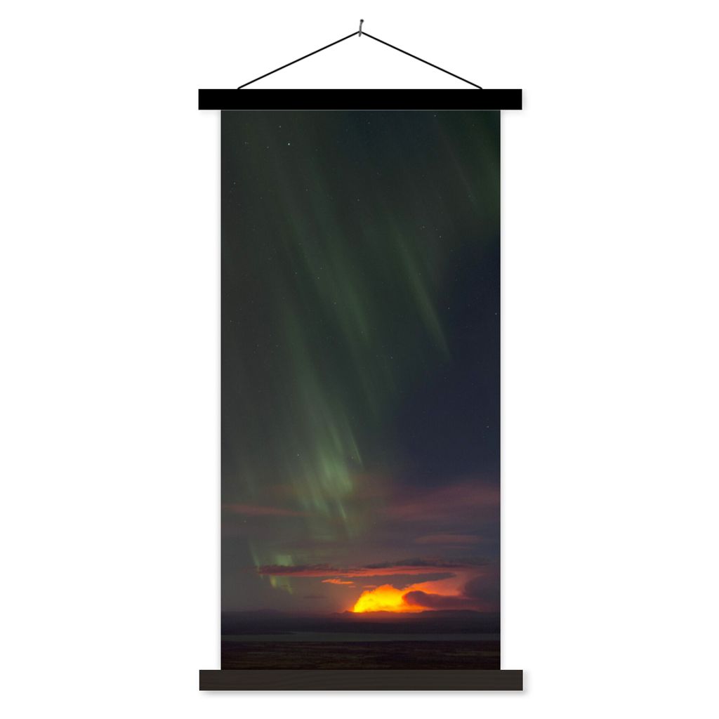 MuchoWow Textilposter Nordlichter - Sternenhimmel - Vulkan 90x180 cm mit schwarzem Rahmen - Dekoration Wohnzimmer