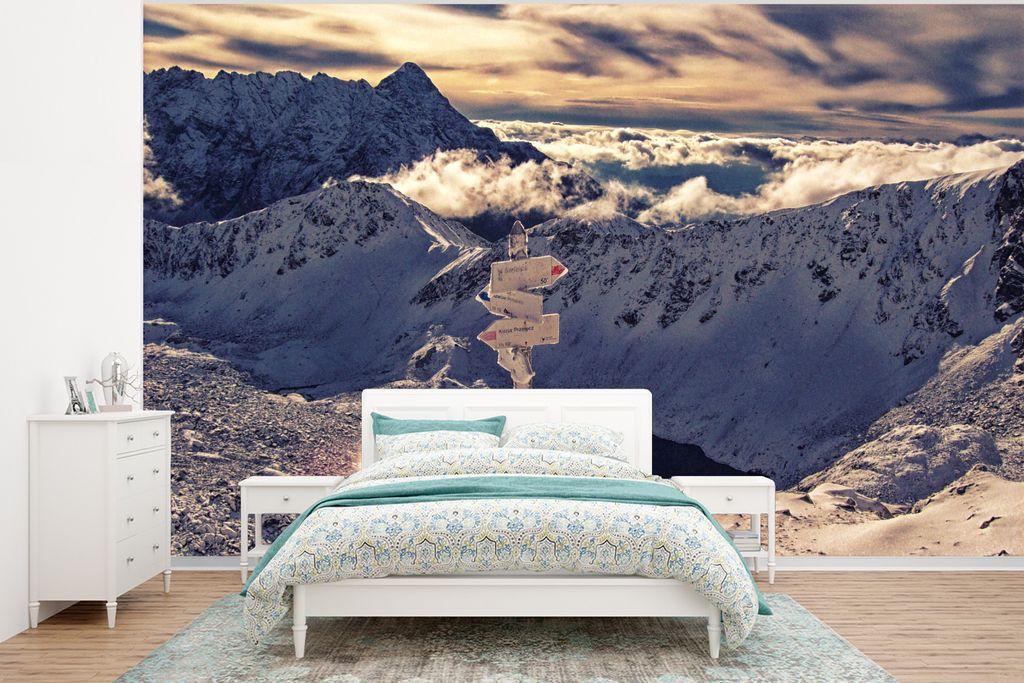 MuchoWow Fototapete für Wohnzimmer oder Schlafzimmer Wandtapete Vinyl Motivtapete Schneebedecktes Tal im Tatra-Nationalpark in Polen - 295x220 c...