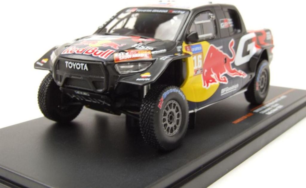 IXO 1:43 Toyota GR DKR Hilux Evo T1U, Rally Dakar, 2024, #216 S.Quintero/D.Zenz