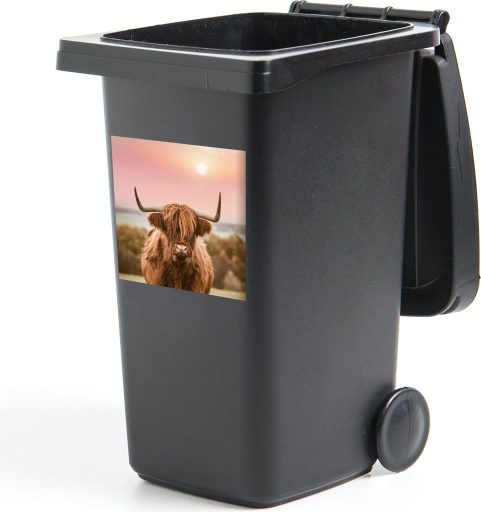 MuchoWow Mülltonnenaufkleber Natur - Schottischer Highlander - Rosa 40x40 cm - Abfall-Aufkleber - Container - für Abfallcontainer