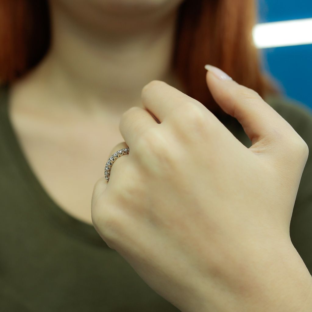 0,70 Carat Diamant halbrund Memoire Ring 14 Karat Weißgold Produktbild 