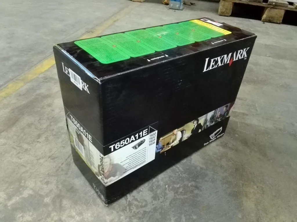 Toner Lexmark pour impression de documents administratifs et rapports - 4