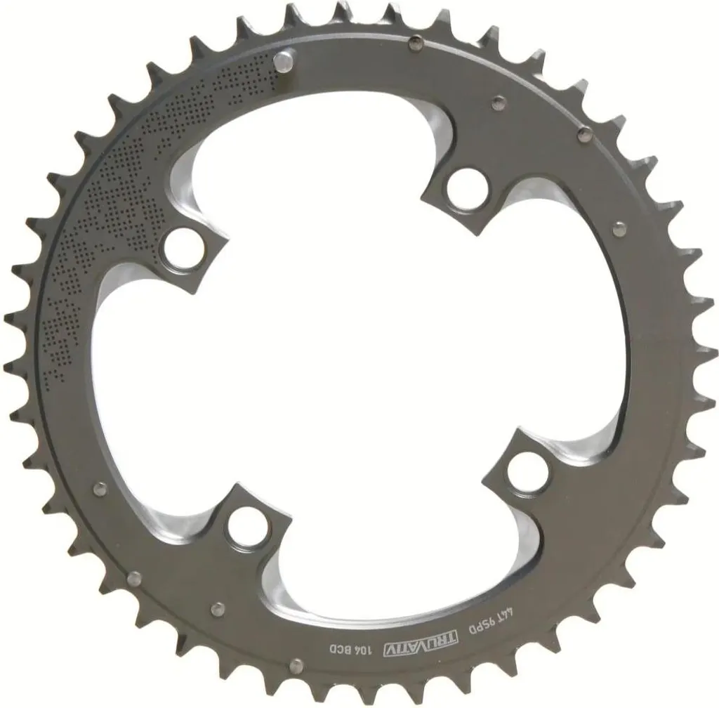 Plateau 44 dents Truvativ 104 mm pour éviter les sauts de chaîne 9V
