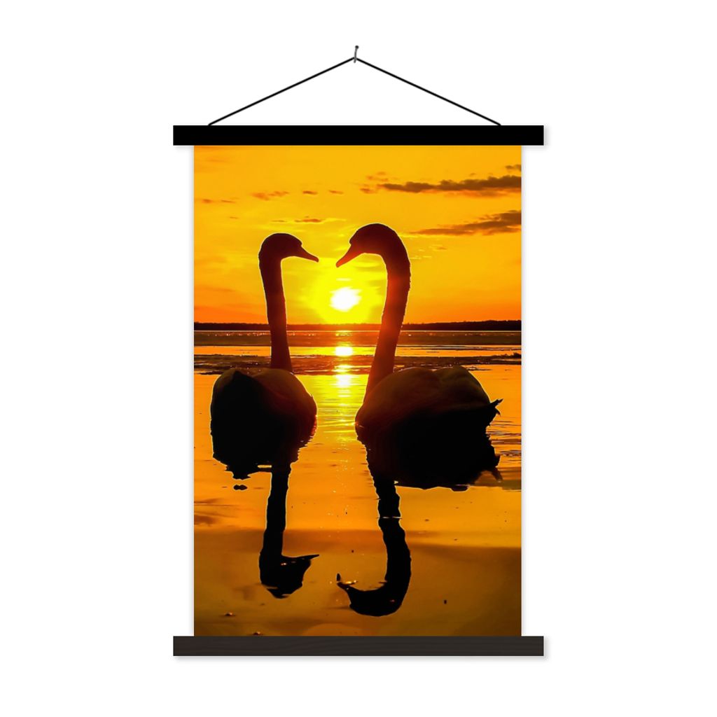 MuchoWow Textilposter Schwäne - Sonnenuntergang - Vogel - Orange - Wasser 120x180 cm mit schwarzem Rahmen - Fotos