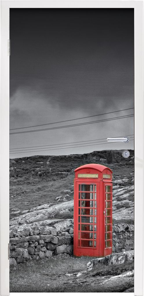 MuchoWow Türtapete Selbstklebende Türfolie Schwarz-Weiß-Foto einer britischen Telefonzelle 80x215 cm Türposter Türaufkleber Klebefolie Türk...