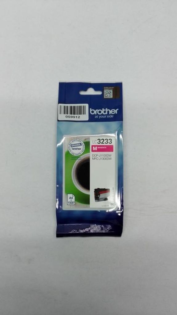 Brother LC3233M, Standardertrag, Magenta, Tinte auf Produktbild 