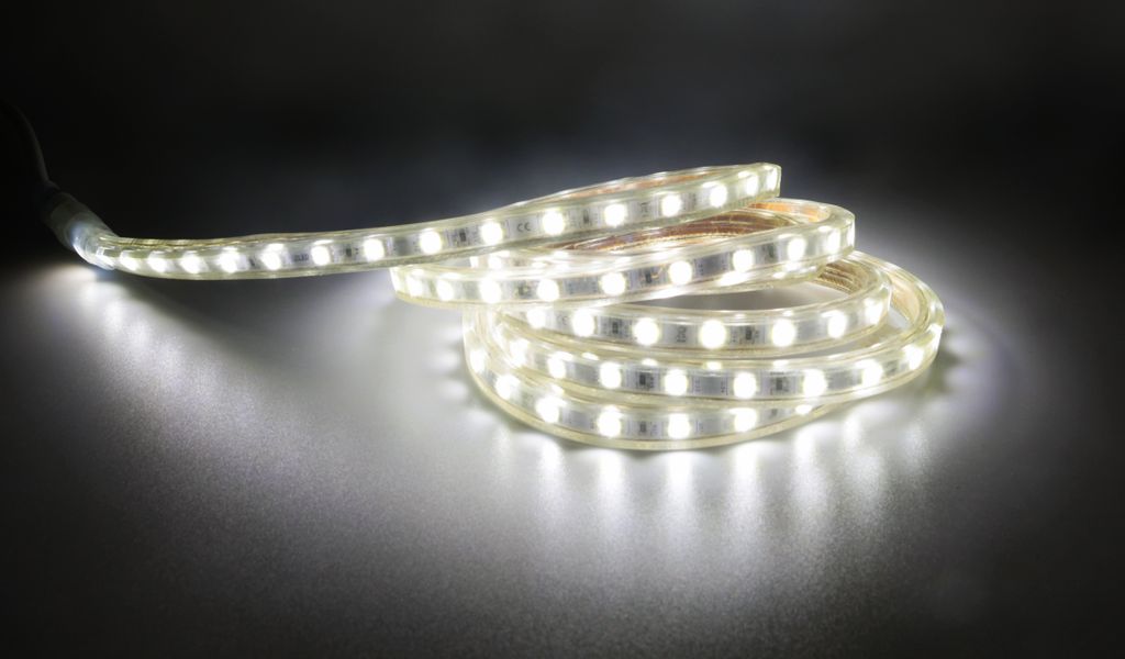 Z60 Led Ogeled Z60 LED Streifen, 1m-50m, 230V, | Kaufland.de