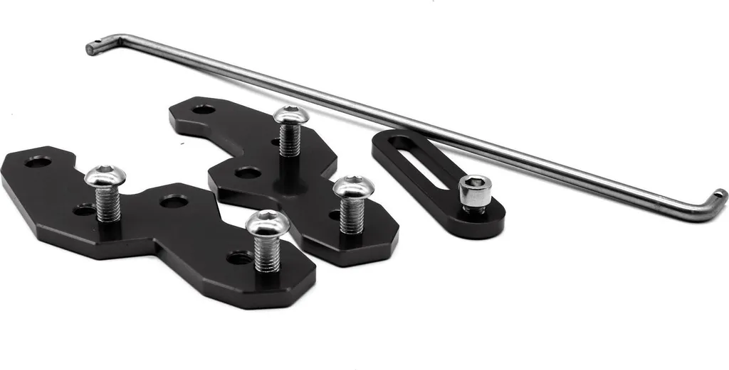 Prezzo Shock: Kit Basi Pedane Yamaha R15 V3 Alluminio Nero 2PCS