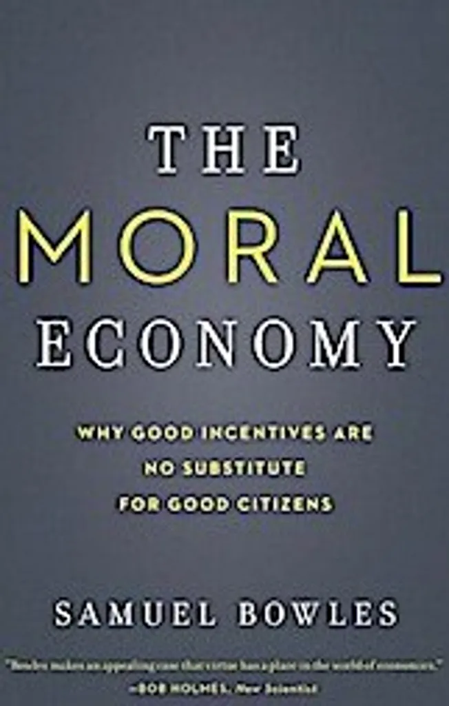 Essai d'économie comportementale The Moral Economy format broché