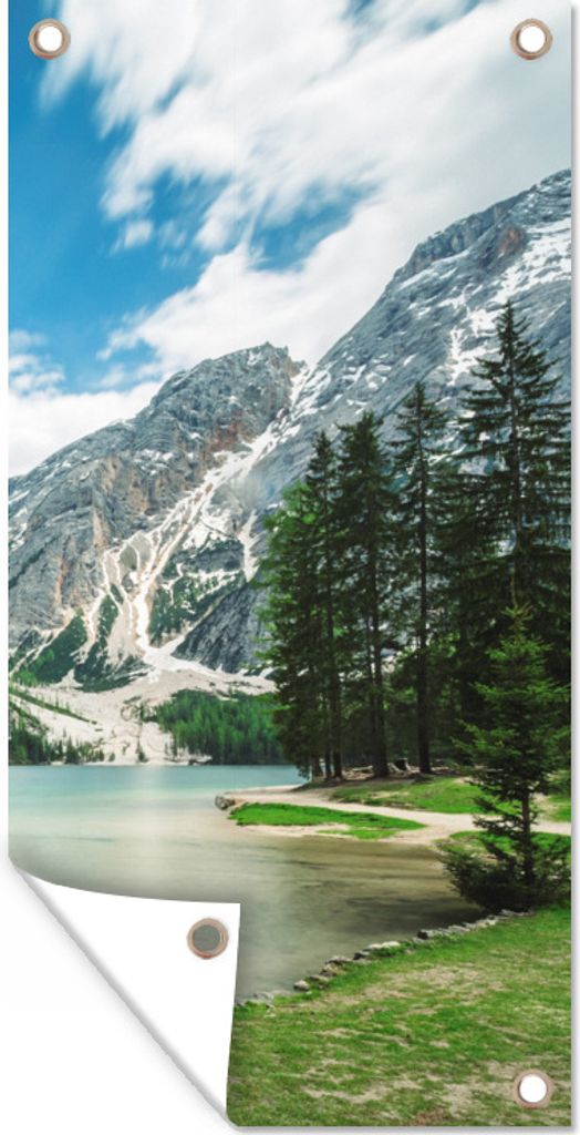 MuchoWow 30x60 cm Outdoor-Poster Gartendeko Sichtschutz Garten Poster für den Garten Tannenbäume am Pragser Wildsee in Italien