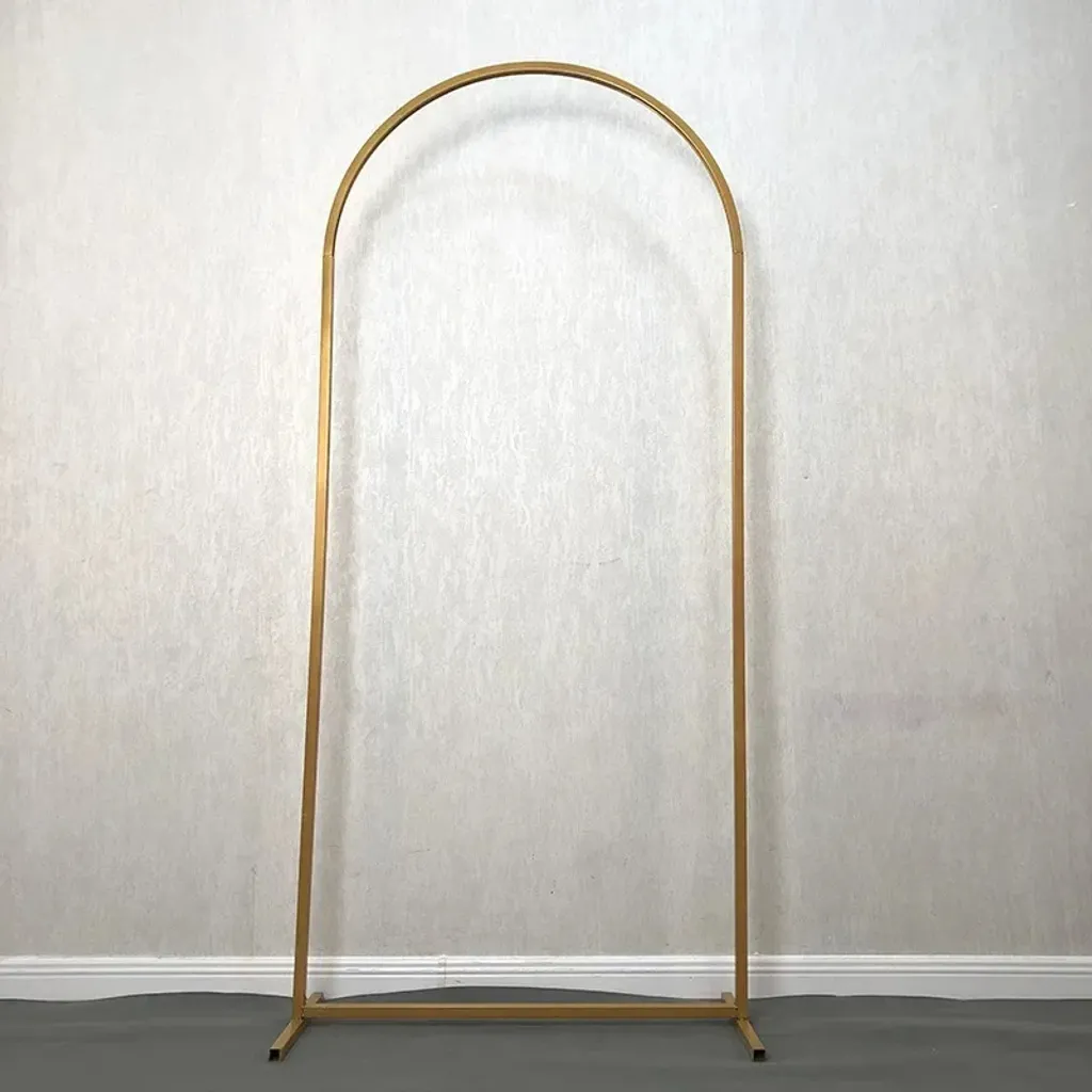 Arche Fleurie de Cérémonie Dorée - Idéal pour Déco Mariage et Fêtes - 2