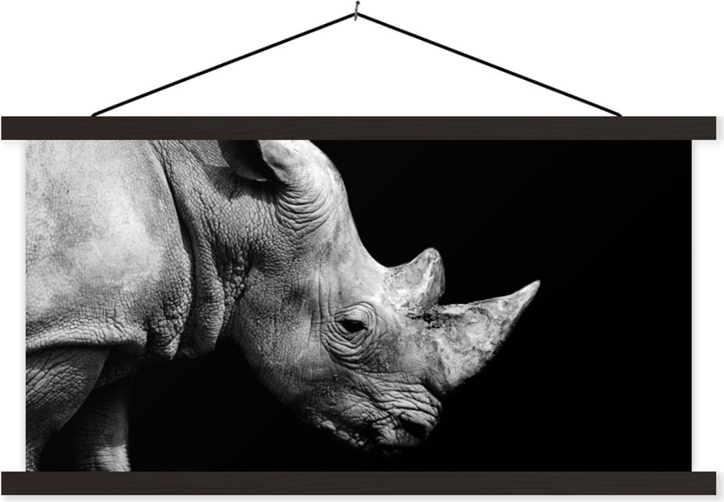 MuchoWow Textilposter Portrait Nashorn auf schwarzem Hintergrund 60x30 cm mit schwarzem Rahmen - Textilien
