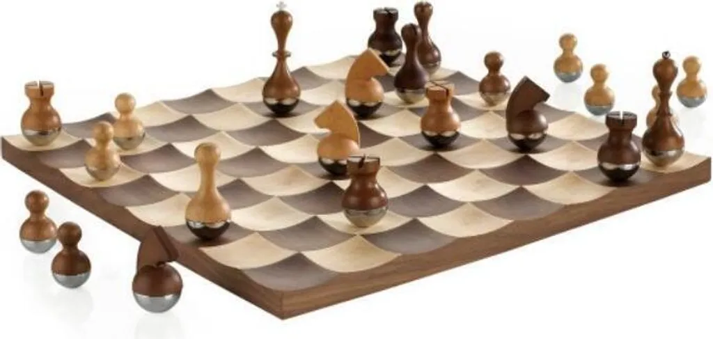 Table d'échecs Umbra Wobble en bois : le cadeau idéal pour passionnés