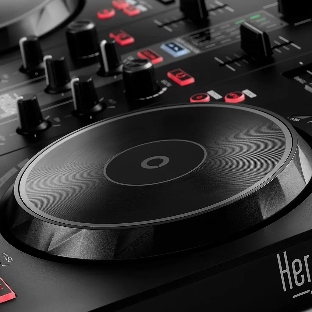 Réussissez vos Mix avec le Hercules DJControl Inpulse 300 MK2 sans Stress