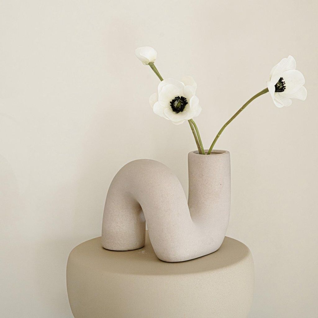 Indore Home – Gebogene Vase – Blumenvase – Wohnzimmerdekoration – Braune Vase – Gebogene Vase – Röhrenvase – Kleine Vasen
