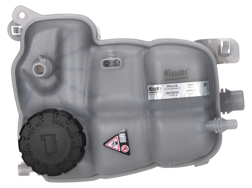 Remplacement vase d'expansion Mercedes Classe A W177 - NISSENS