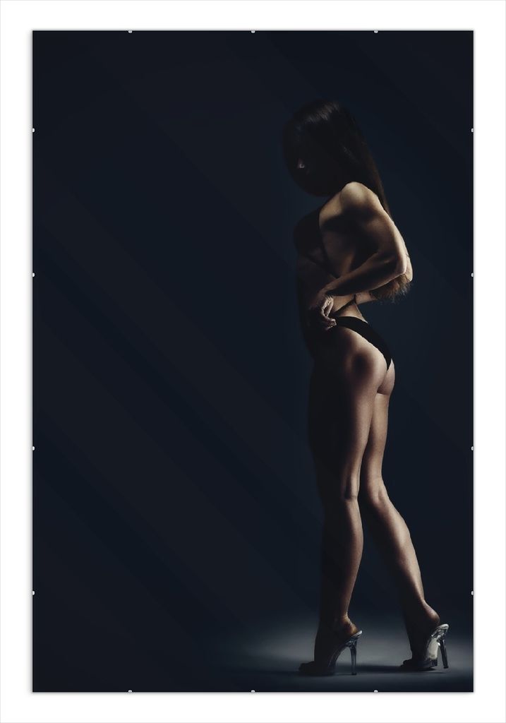 Wallario Wandbild Sexy Frau im Dunkeln - Schatten, Produktbild 